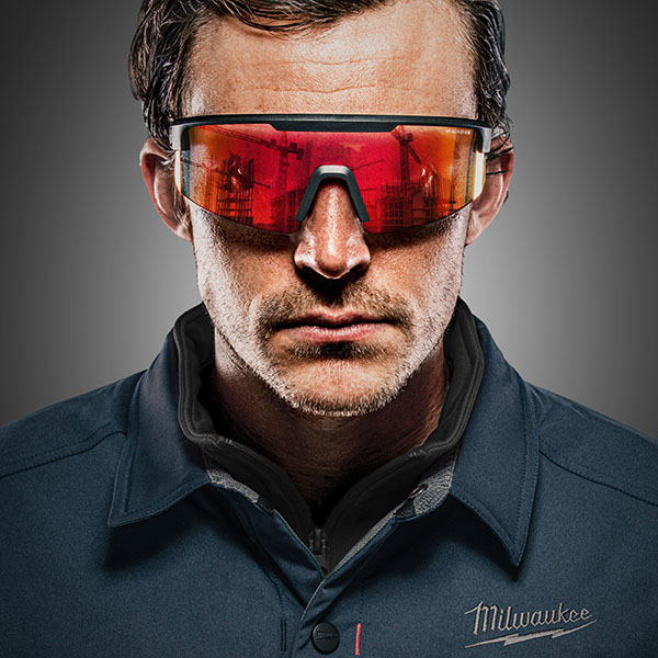 Milwaukee Occhiali di Protezione Large Format Lente a Specchio Rossa - MILWAUKEE - Immagine 4