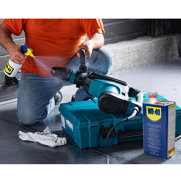 WD-40 Universale Multifunzione Tanica LT5 - WD-40 - Immagine 4